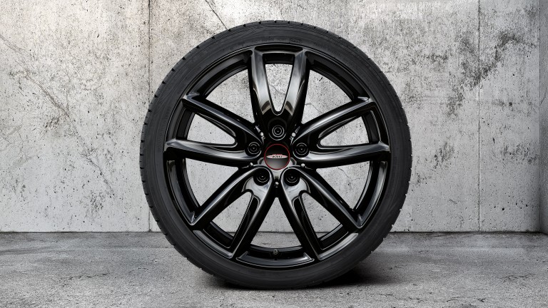 18-inčni JCW grip spoke točkovi 815 - jet crne boje