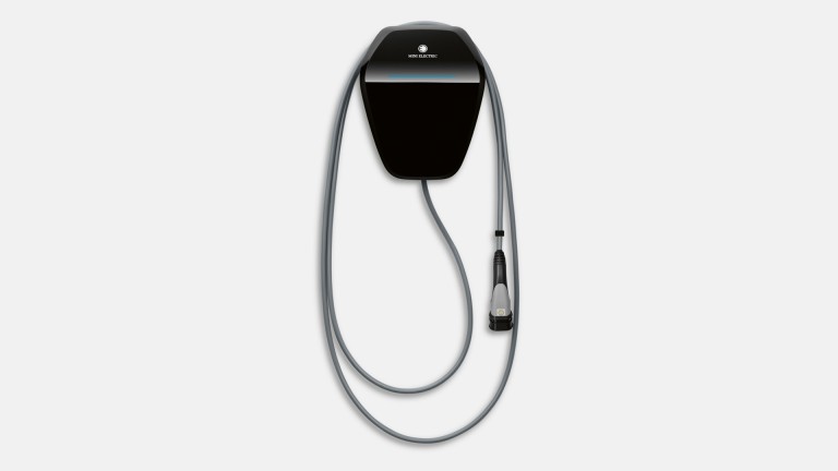 mini elektromobilnost - punjenje - wallbox punjač essential