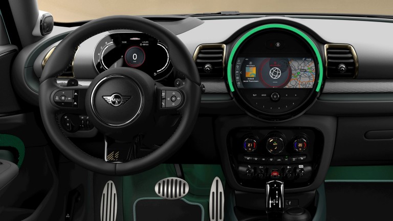 MINI Clubman Untold edicija – unutrašnjost - prikaz kabine – comfort i tech paketi