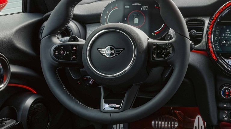 MINI John Cooper Works – upravljač – nappa koža