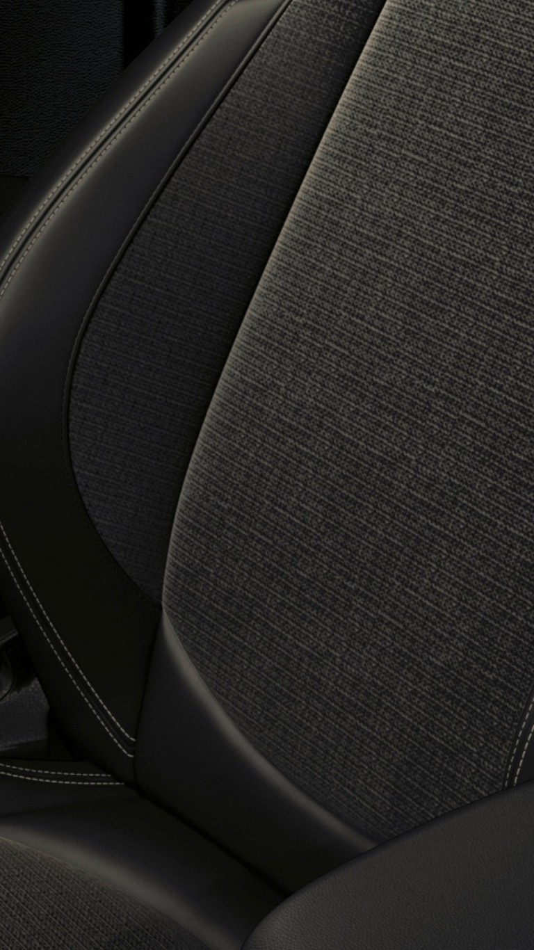 MINI Cooper  3 vrata Hatch – enterijer– Klasična oprema