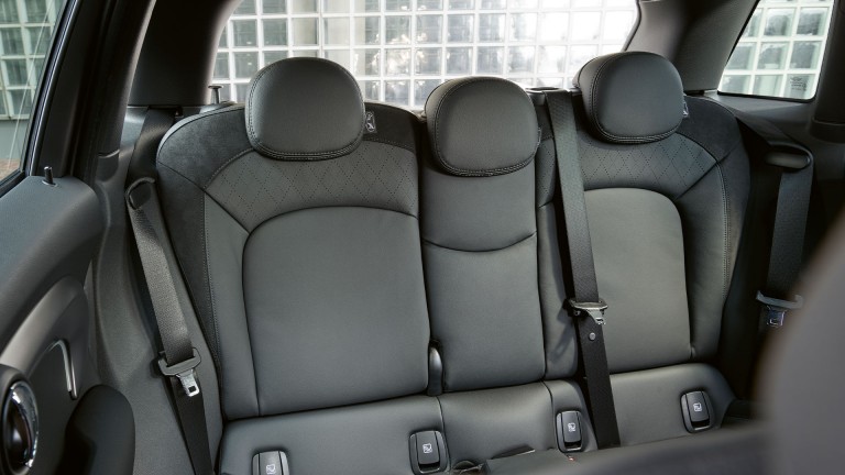 MINI Hatch 5-vrata – unutrašnjost– standardna oprema